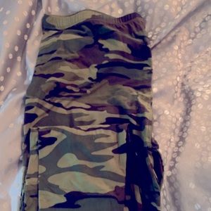 Brand New Cute Leggings 🔥🔥🔥